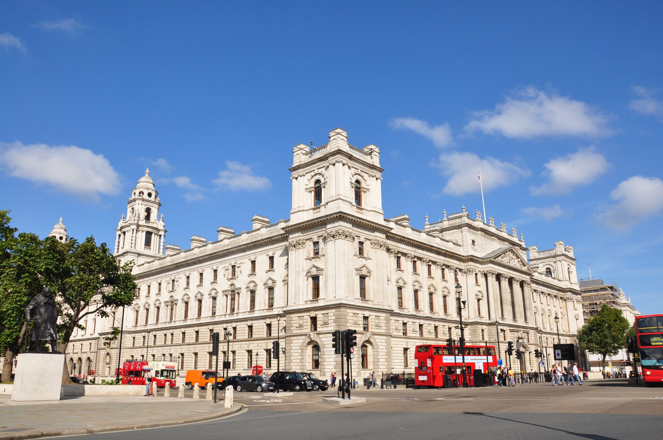 The UK’s Ambitious Leap into the AI Future with a 0M Investment