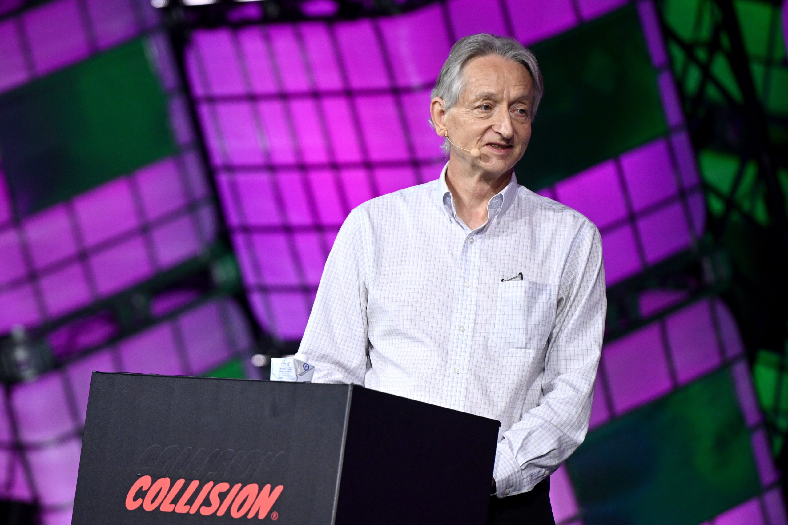 Geoffrey Hinton: The Intellectual Paradox Behind AI’s Rise and the Ethical Dilemma It Poses