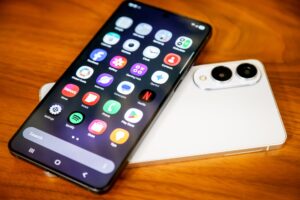 Managing Samsung Galaxy AI Features