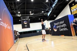 Google Teams Up with Steph Curry to Apply AI to Basketball Performance