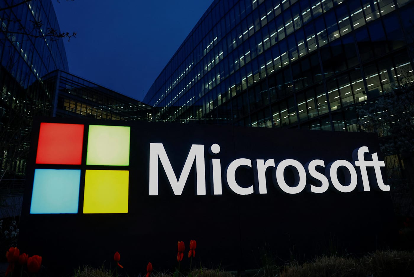Microsoft Introduces In-House AI Models MAI-Voice-1 and MAI-1-preview
