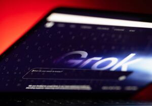 White House Pushes Federal Adoption of xAI’s Grok Chatbot Amid Prior Controversy