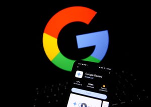 Google's Gemini Leads iPhone App Store as AI Image Model 'Nano Banana' Boosts Popularity