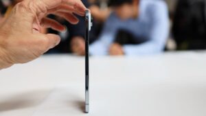 Apple Unveils iPhone 17 Air: Design, Specs, and Early Impressions