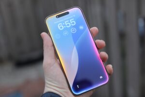 Apple May Integrate Google Gemini into Siri Upgrade