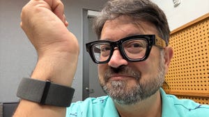 Meta Unveils Ray‑Ban Display Glasses Paired with Neural Wristband