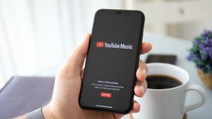 YouTube Music Rolls Out AI DJ Feature, Early Beta Feedback Mixed