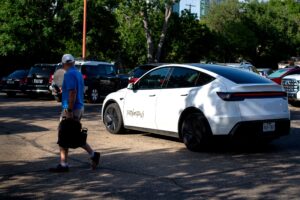 New Advocacy Group SAVE‑US Pushes for Stricter Self‑Driving Car Regulations