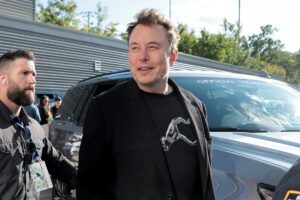 Tesla’s Record Quarter Highlights AI Push and Compensation Controversy