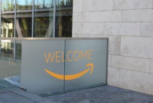 Amazon Announces 14,000 Corporate Job Cuts to Accelerate AI Strategy