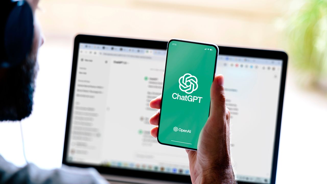 ChatGPT Users Report Sudden Loss of Saved Memories ChatGPT Users Report Sudden Loss of Saved Memories