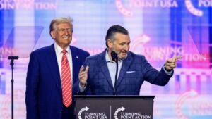 Trump Revives Cruz Plan to Preempt State AI Regulations