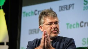 Apple appoints new AI chief as John Giannandrea steps down