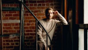 Handshake Acquires Cleanlab to Boost AI Data-Labeling Capabilities